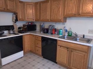 2530 W 2nd St #B, Duluth, MN 55806