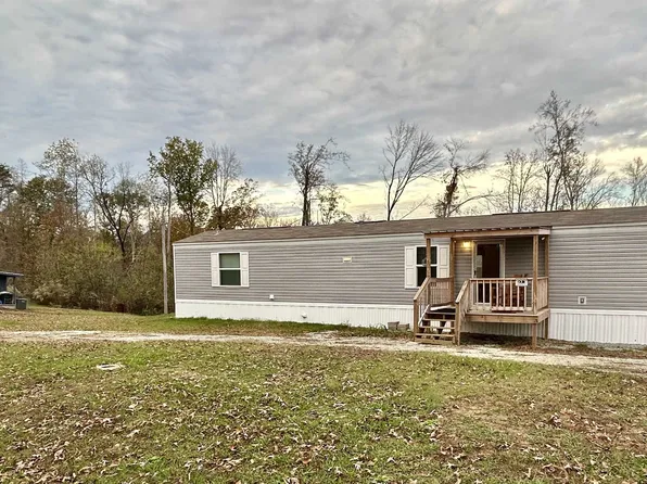 3275 Glendale Rd, Adamsville, TN 38310