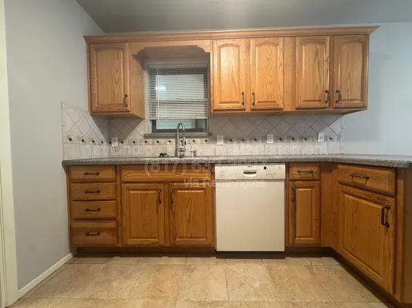 6224 Wheaton Dr APT B, Fort Worth, TX 76133
