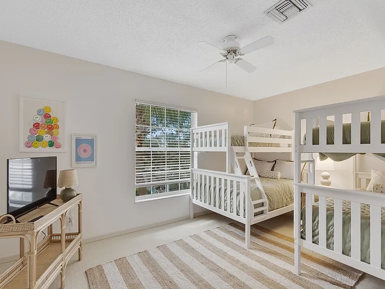 300 Harbour Dr #308E — Photo 21