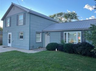 11786 Old Lake Rd, North East, PA 16428