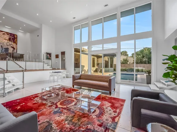 5107 Contour Pl, Houston, TX 77096