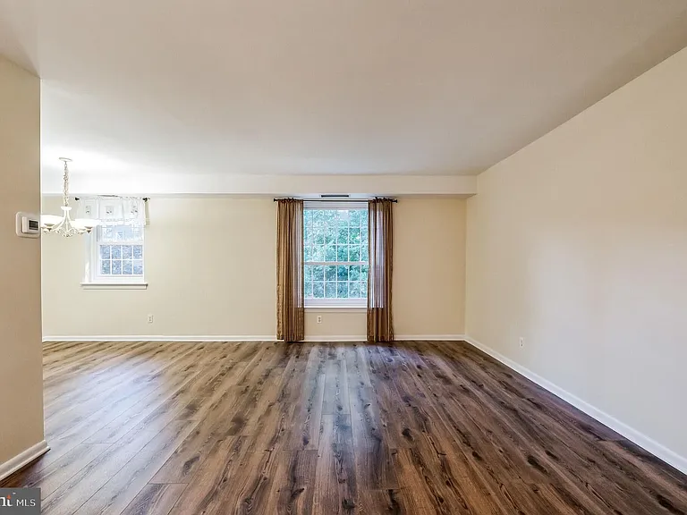 4000 Gypsy Ln #506 — Photo 9