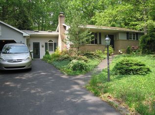 25 Blue Berry Ln, Nesquehoning, PA 18240