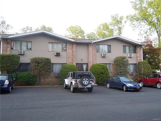 2nd image of 4 Ridge Rd APT A5