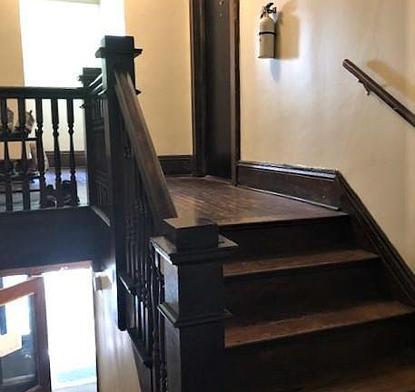 4th image of 3502 1st Ave S