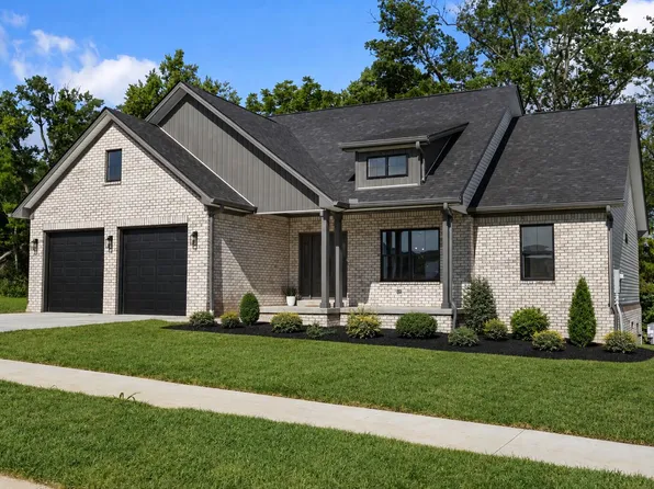 232 Max Cavnes Rd, Danville, KY 40422