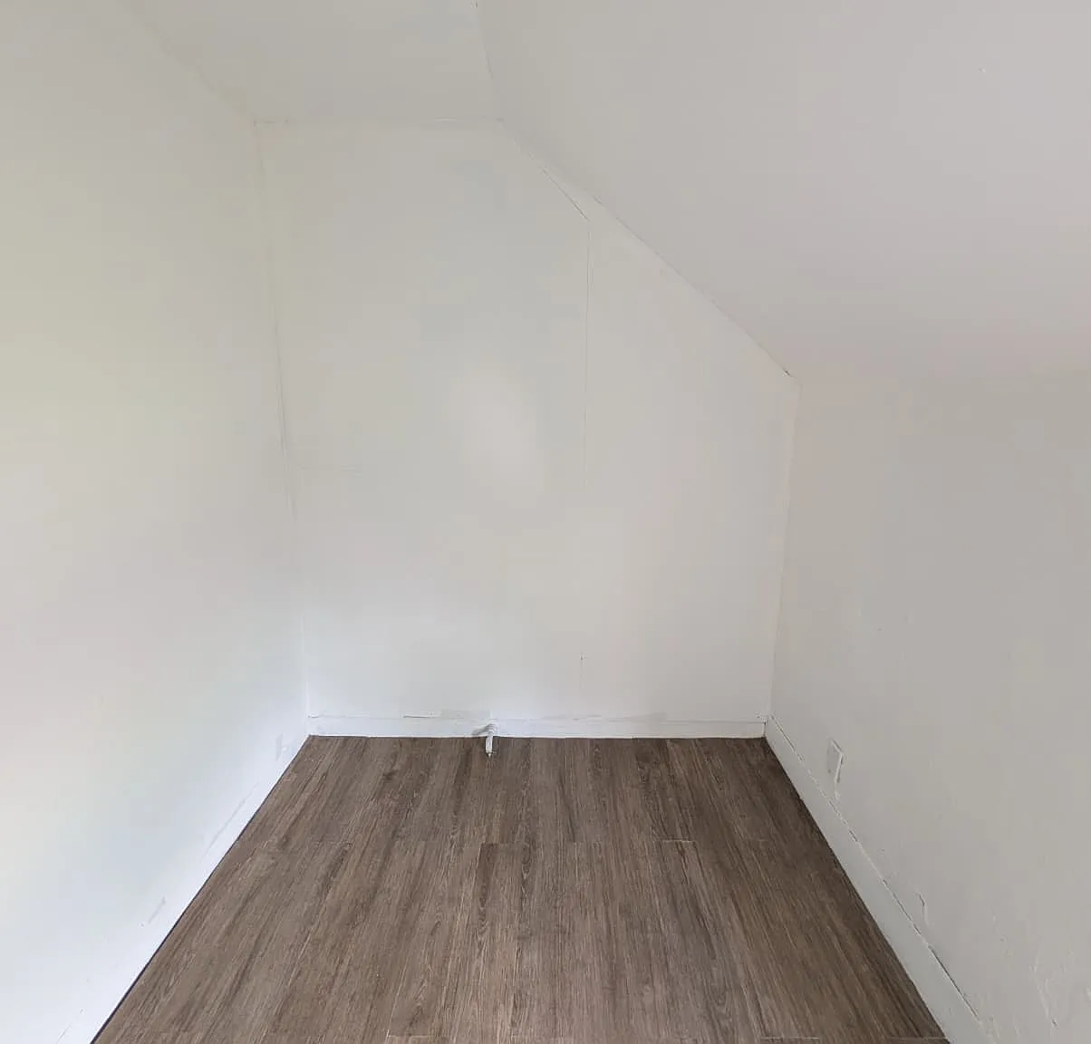 2 bed, 900 sqft, $1,200 — Photo 4
