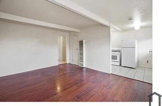2nd image of 321 S 26th St