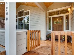 35900 Chinook St, Sandy, OR 97055