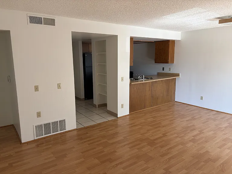 13992 E Stanford Cir #M7 — Photo 2