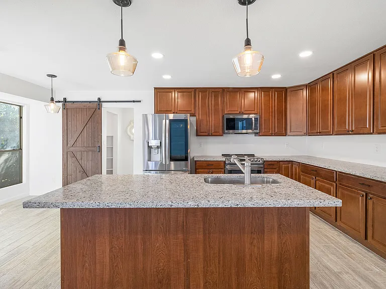 7459 E Pleasant Run — Photo 10
