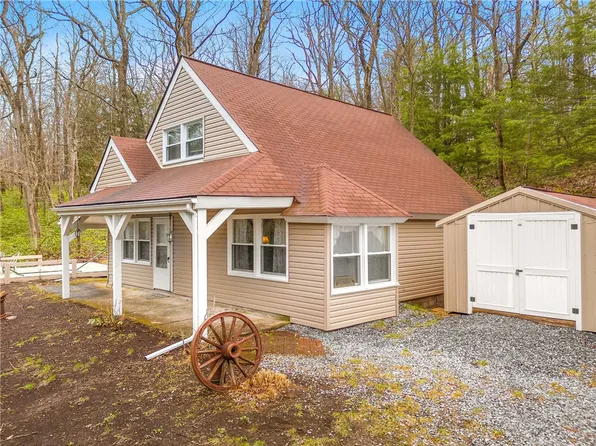 432 New Baltimore Rd, Central City, PA 15926