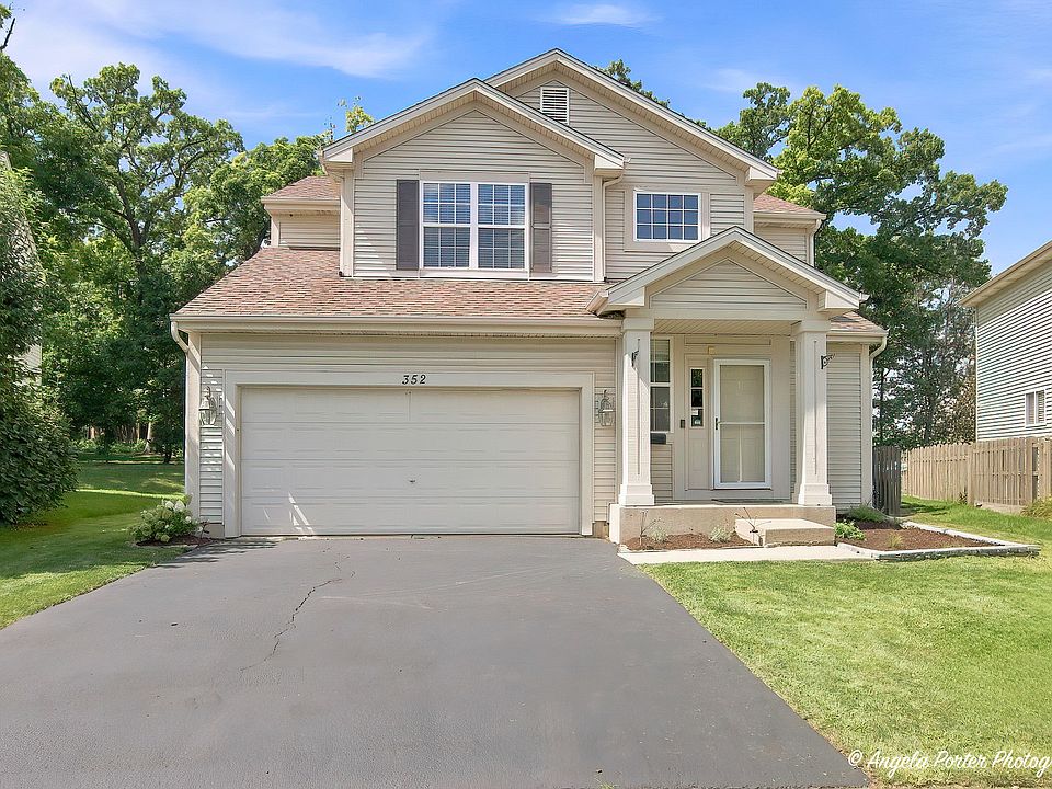 1st image of 352 N Cornerstone Dr