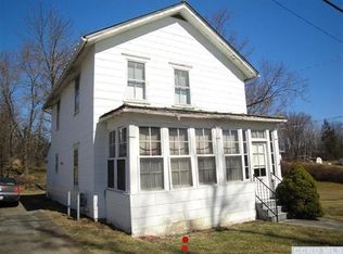 2823 Atlantic Ave, Hudson, NY 12534