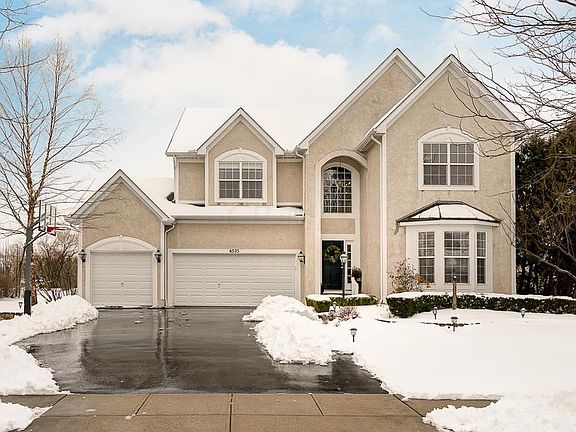 3rd image of 6535 Westbury Dr
