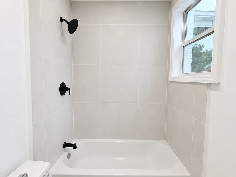 7 Bradley Dr — Photo 18