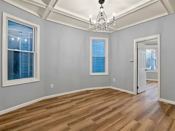 149 Wegman Parkway image 10 of 15