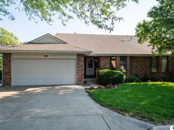 1000 Teton Ct, Lincoln, NE 68510