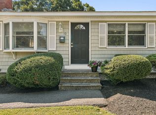 12 Rita Rd, Peabody, MA 01960