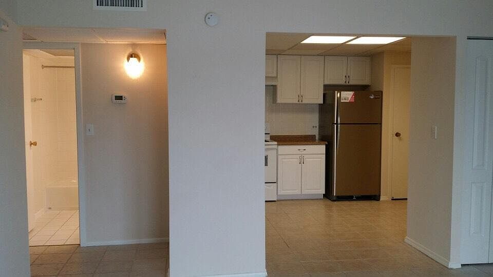 2nd image of 3855 N Parkway Dr Unit 1F