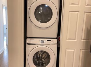 659 N 35th St, Philadelphia, PA 19104