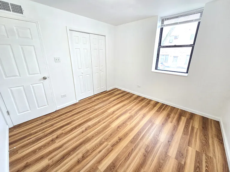 2956 S Normal Ave #1W — Photo 3