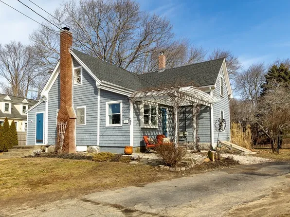 41 Canal St, Marshfield, MA 02050