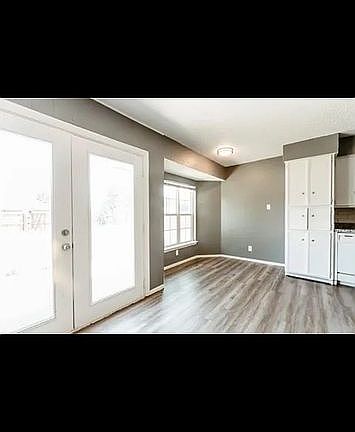 5th image of 6130 36th St