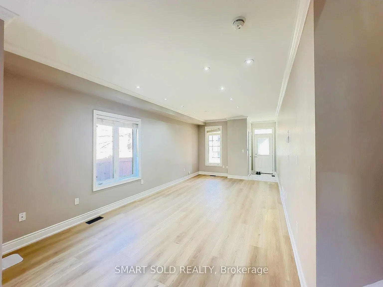 3 bed, $3,000 — Photo 3