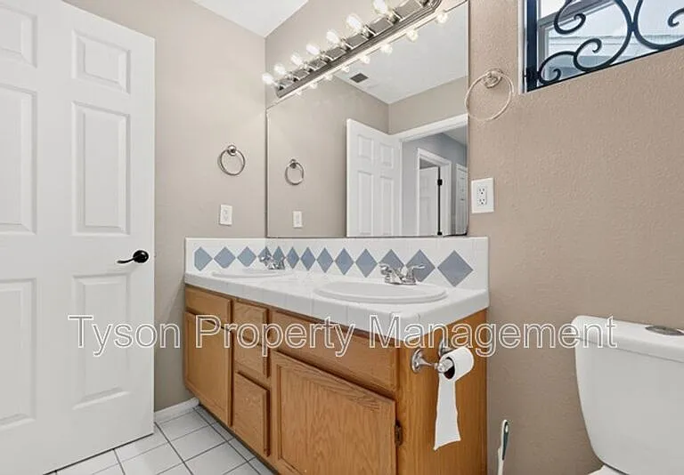 1409 Stoneway Dr NW — Photo 21