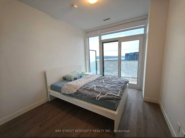 22 Hughson St N #3001 — Photo 4