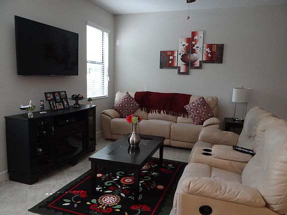 Living Room (Downstairs)