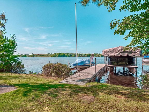 3rd image of 977 Bundo Rd