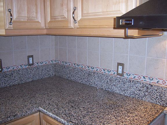 Beautifully remodeled kitchen!