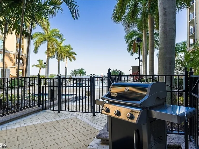 2825 Palm Beach Blvd #418 — Photo 11