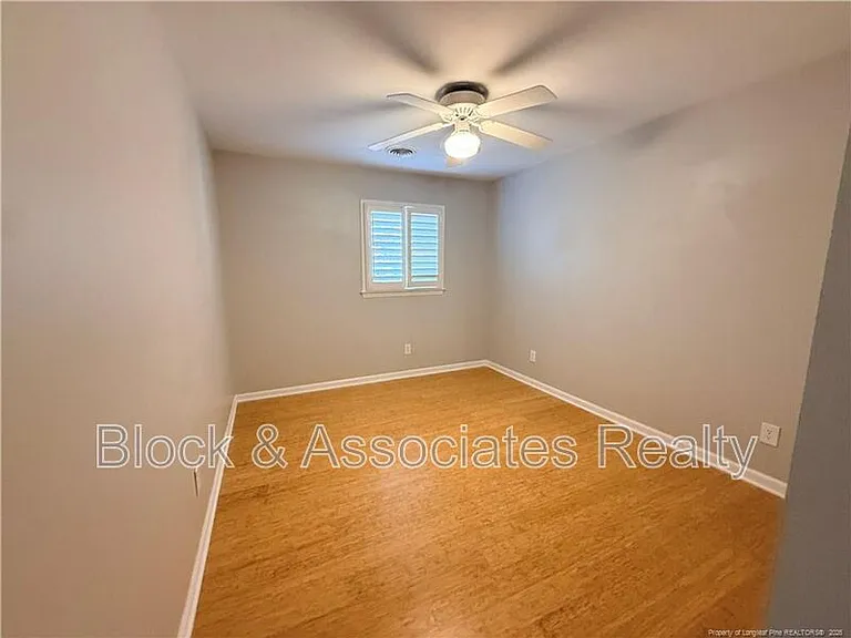 155 S Ashe St — Photo 22