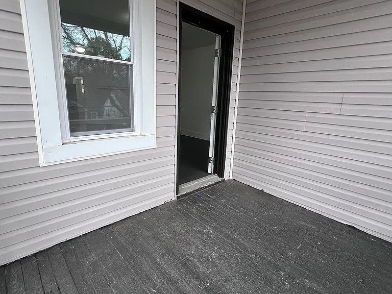 1707 Holladay St #7 — Photo 19