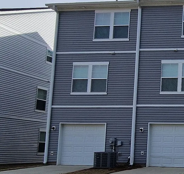 229 Kennerly Ave #E — Photo 16