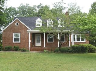 104 E Ashe St, Wadesboro, NC 28170