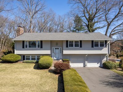 27 Kennedy Road, Manchester, CT, 06042