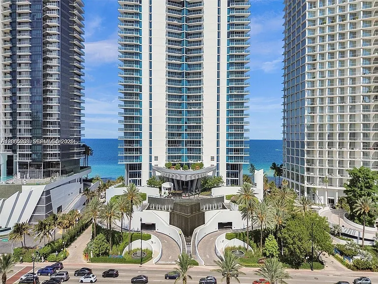 17001 Collins Ave #1908 — Photo 40