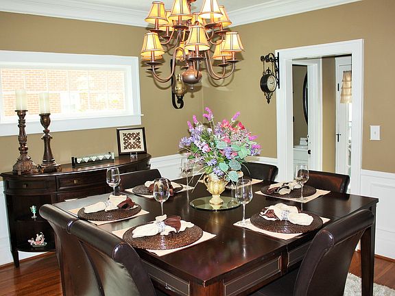 Huge dining room