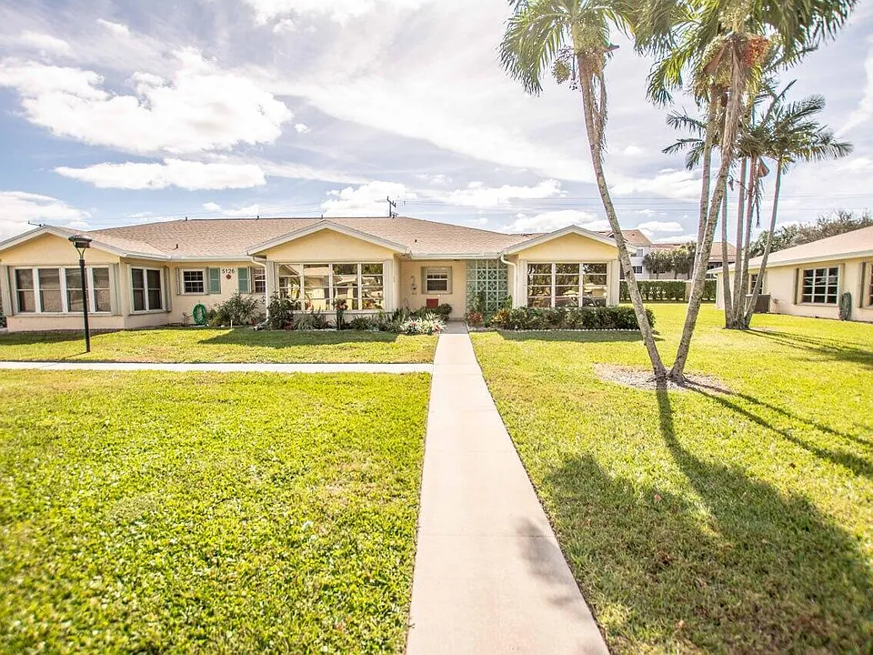 5126 Lakefront Blvd #D
