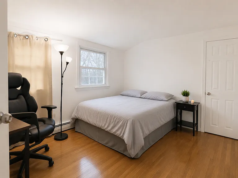 1 Eden Dr — Photo 9