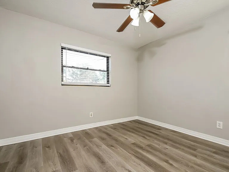 1827 Rotary Dr — Photo 8