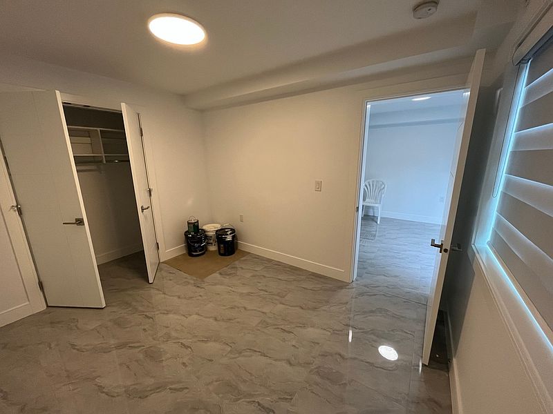 Burnaby Apartment for rent - 2 Bedrooms — photo 6