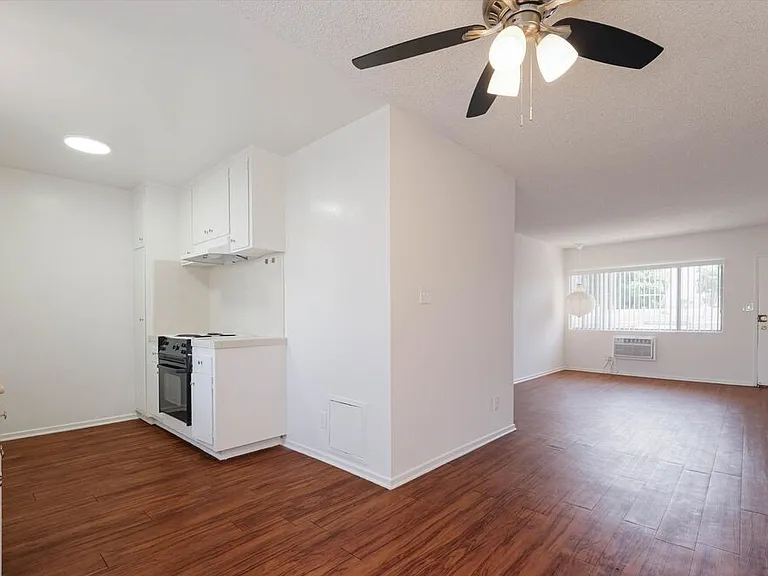 Kitchen #1