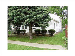 1st image of 318 Walker St