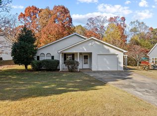 422 Maplewood Cir, Greer, SC 29651